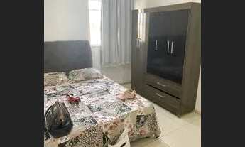 Imagem: Quarto mobiliado para meninas, leiam com