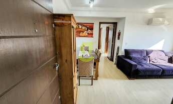 Imagem 2: Porto Alegre - Apartamento Padrão - Cristo Redentor