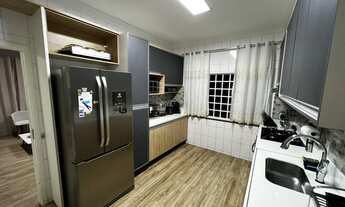 Imagem 6: Linda casa Parque das Laranjeiras com 3 suites