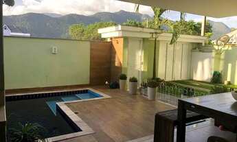 Imagem 6: Casa de condomínio sobrado para venda tem 250 metros quadrados com 5 quartos