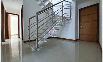 Imagem 5: Anúncio com VÍDEO - Cobertura com 209m², sol da manhã, de frente para o mar em praia de it