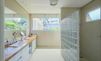 Imagem 7: Area social com pe direito de 8 metros, Home e Lareira