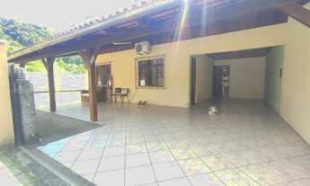 Imagem: Casa à venda no bairro Progresso em Blumenau