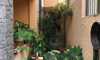 Imagem 2: Tijuca - Excelente Casa com 4 Quartos - Rua Domicio da Gama