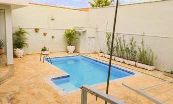 Imagem: São João da Boa Vista - Casa Padrão