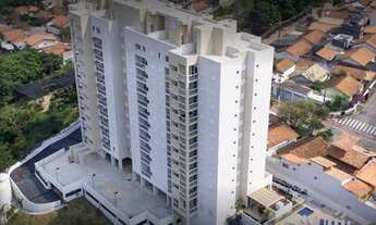 Imagem: Condomínio situado na Rua Dr. Benedito