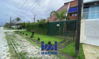 Imagem 2: Triplex frente mar em Pontal do Sul