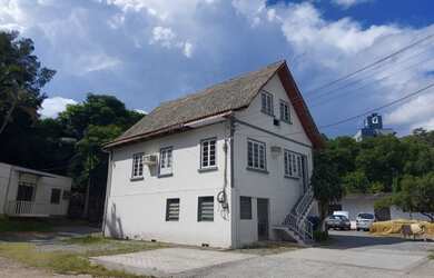 Imagem 2: Casa Comercial com 3 pavimentos no Bairro da Velha