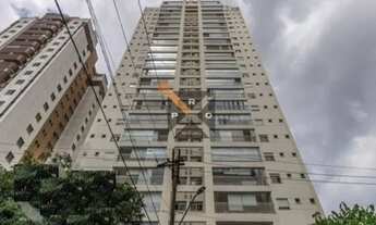 Imagem: Apartamento com sacada gourmet já envidraçada