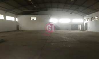 Imagem 2: Grupo intervale Aluga-se Galpão com 1500m² de terreno e 700m² de Area Construida