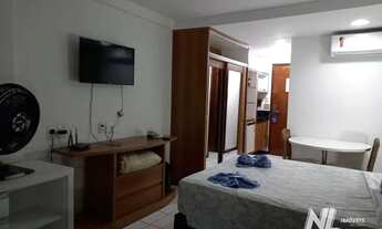 Imagem 2: Flat semi mobiliado na Av Engenheiro Roberto Freire - Vista Morro do Careca