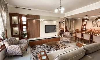 Imagem 1: Sobrado para Venda - 133.42m², 3 dormitórios, sendo 1 suites, 4 vagas - Moinhos de Vento