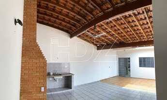 Imagem: Araraquara - Casa Padrão - Parque Residencial