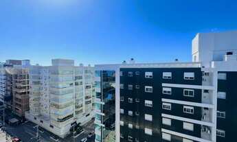 Imagem 1: Pertinho do mar!!