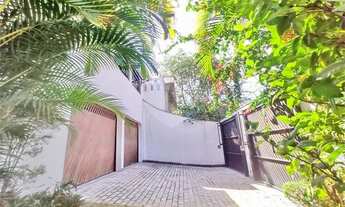 Imagem 4: SOBRADO COM 3 SUITES E PISCINA