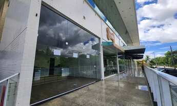 Imagem 2: Loja Comercial à Venda no Península Mall: Seu Negócio em um Ambiente Exclusivo e Prático!