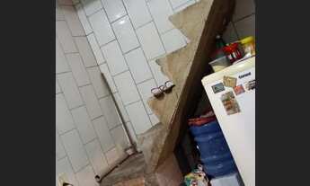 Imagem 4: Vendo casa térrea + 2 andares na rua Pirajá