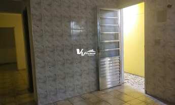 Imagem 3: CASA EM QUINTAL, SENDO 01 DORMITÓRIO, SALA, 01 BANHEIRO, COZINHA E QUINTAL