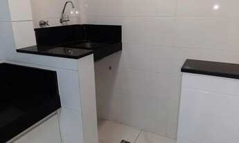 Imagem 7: Apartamento 2 quartos com garagem demarcada e coberta