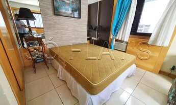 Imagem: Flat na Rua Bela Cintra, próximo a Rua