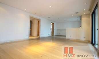 Imagem 4: Apartamento para aluguel e venda possui 202 metros quadrados com 4 quartos