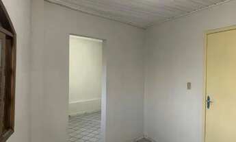 Imagem 5: Kitnet R$900,00 em Goiabeiras, Vitória/ES. (Água e Luz já inclusos no aluguel