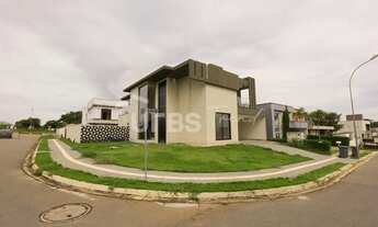 Imagem 4: Goiânia Golfe Clube - Sobrado 4 quartos, sendo 4 suítes