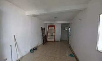 Imagem: . VENDO CASA