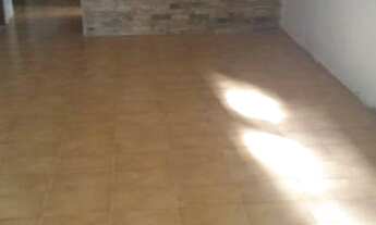 Imagem: Aluga- se uma casa nos funcionários 02