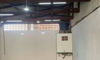 Imagem 2: Galpão, 180 m² - venda por R$ 400.000,00 ou aluguel por R$ 1.880,00/mês - Jardim São Guilh