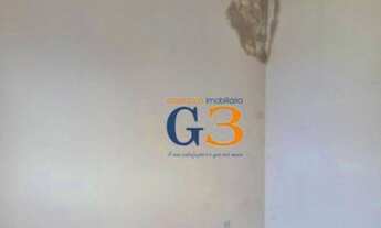 Imagem 2: AP 2 dormitórios, frente, porto