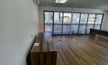 Imagem 3: Sala comercial para locação em Alphaville com infraestrutura pronta para ocupação imediata