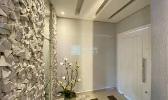 Imagem 2: Ampla casa com piscina no Condomínio Residencial Golden Park!