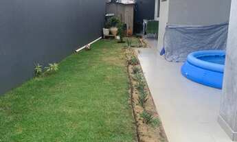 Imagem 5: Casa Encantadora de Esquina em Jardim Diamante - Maringá - PR