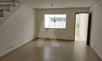 Imagem 6: Sobrado com 2 quartos com suíte, sala, cozinha, banheiro, garagem coberta para 2 carros