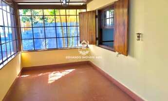 Imagem 5: REF: 5574. Casa para venda. 3 dormitórios. 6 vagas na garagem. Ótima localização. Não perc