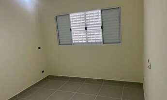 Imagem 2: Casa para venda com 100 metros quadrados com 2 quartos sendo 1 suíte