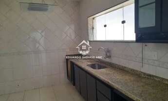 Imagem 5: REF 5735. Casa para venda. 4 dormitórios. 1 suíte. 3 vagas na garagem. Ótima localização