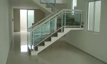 Imagem 3: Sobrado para venda tem 298 metros quadrados com 3 quartos em Vila Pirituba - São Paulo - S