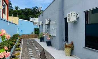 Imagem 2: Ponta negra Casa em condomínio com 3 dormitórios