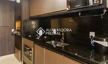 Imagem 2: PORTO ALEGRE - Casa Padrão - Aberta dos Morros