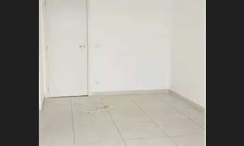 Imagem 4: 02 Dormitórios, com varanda, piscina, vista livre, 1/2 quadra da Av Afonso Pena