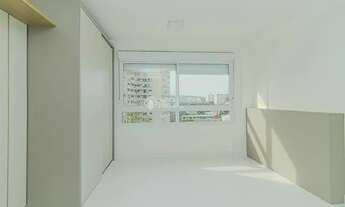 Imagem 2: PORTO ALEGRE - Apartamento Padrão - Partenon