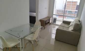 Imagem 2: Aluga-se apto mobiliado com 1 dormitório fechado, 1 vaga, banheiro amplo e área de serviço