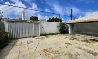 Imagem: Casa para venda tem 281 metros quadrados