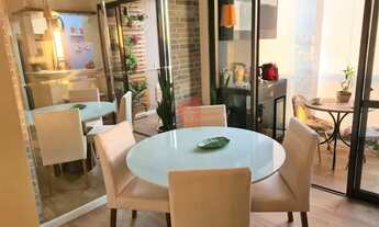 Imagem 4: Lindo e excelente Apartamento Duplex, possui ampla varanda com fechamento em vidro em Moem