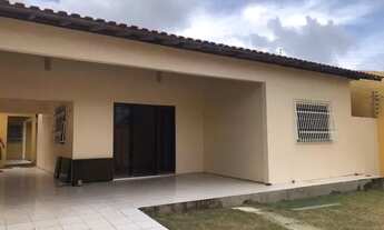 Imagem 2: Alugo casa com três quartos no Renascença