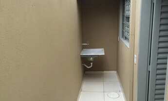 Imagem 2: Kitnet com água luz e IPTU incluso