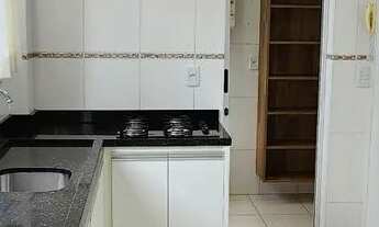 Imagem 2: Apartamento mobiliado com 02 dormitórios no centro de Balneário Camboriú para locação