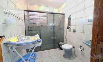 Imagem 2: Casa para Venda em Florianópolis, Carianos, 4 dormitórios, 1 suíte, 4 banheiros, 3 vagas